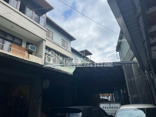 新北中和法拍廠房-1