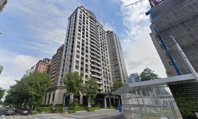 西屯拍賣大樓-1