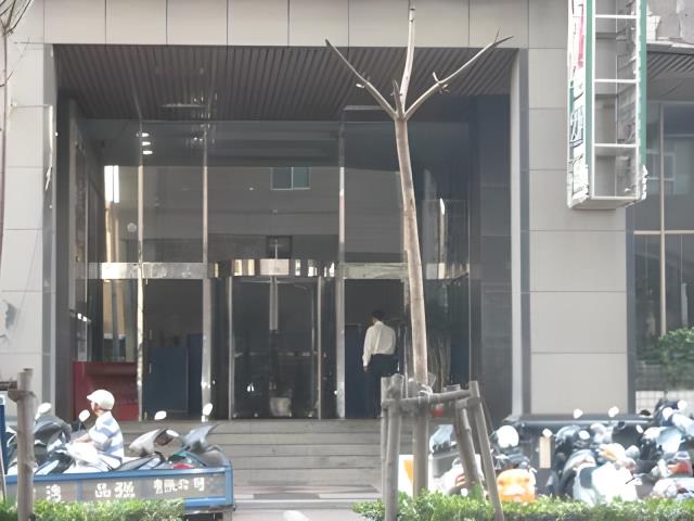 桃園平鎮大樓拍賣-2