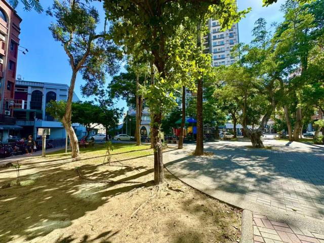 台南東區大樓-11