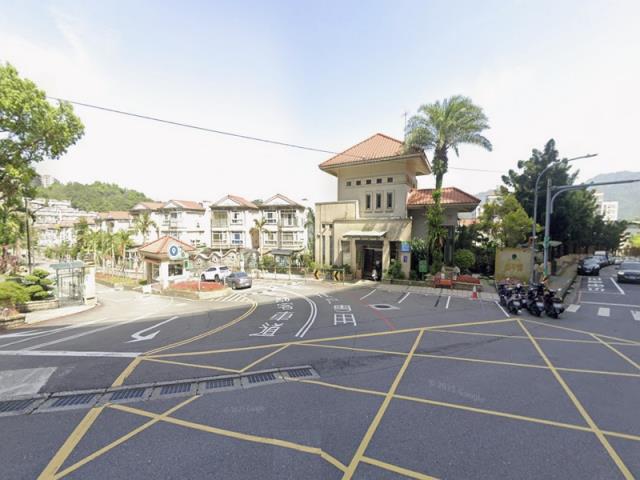 新北新店透天拍賣-12