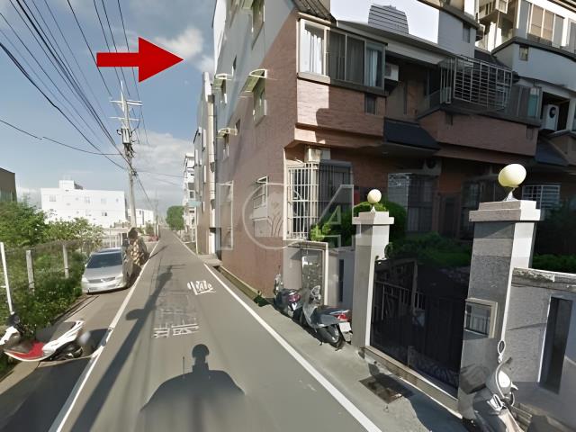 大雅法拍透天-3