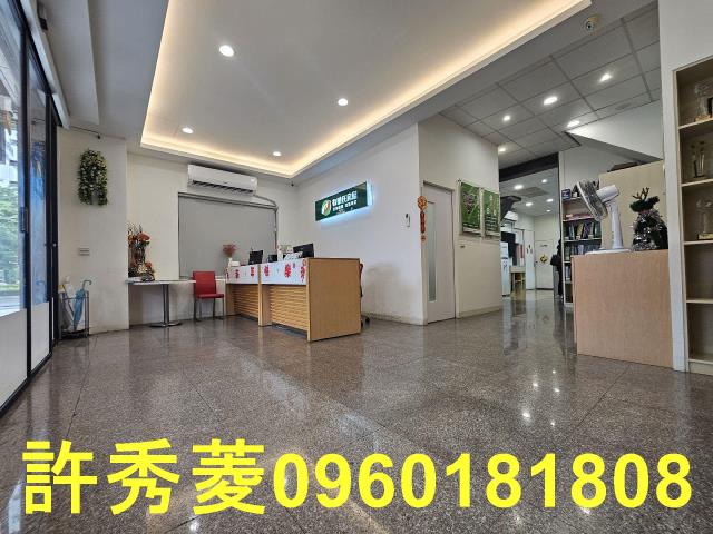 高雄岡山店面-8