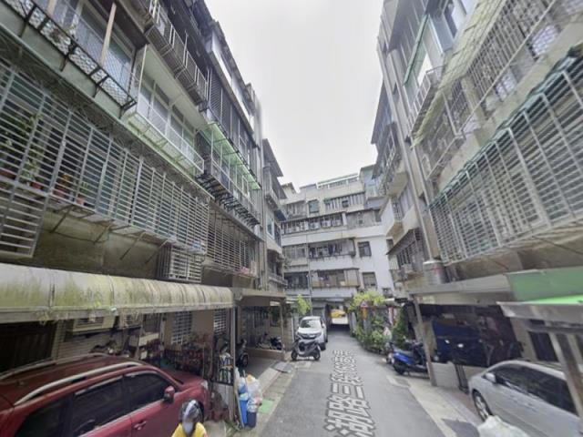 台北內湖法拍公寓-2