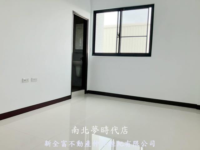 台南關廟透天-5