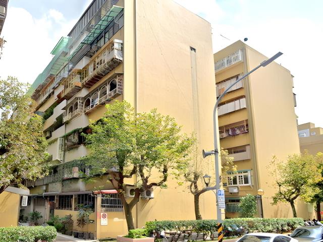台北萬華拍賣大樓-1