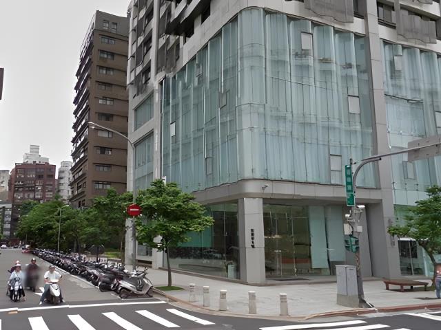 台北信義區拍賣大樓-1