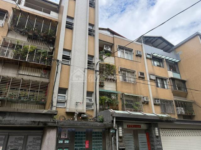 台北松山公寓法拍-1