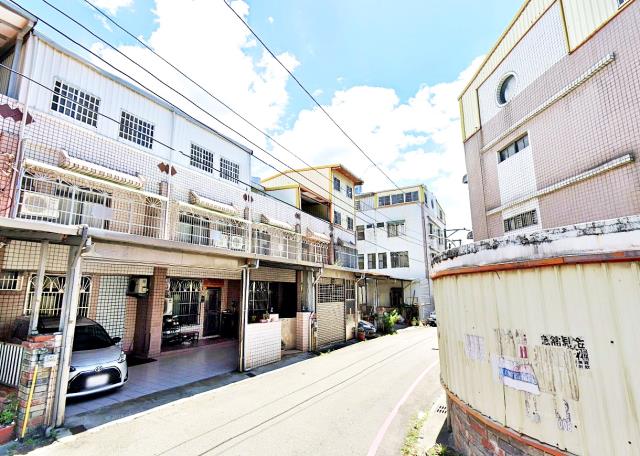 頭份市尖豐路透天