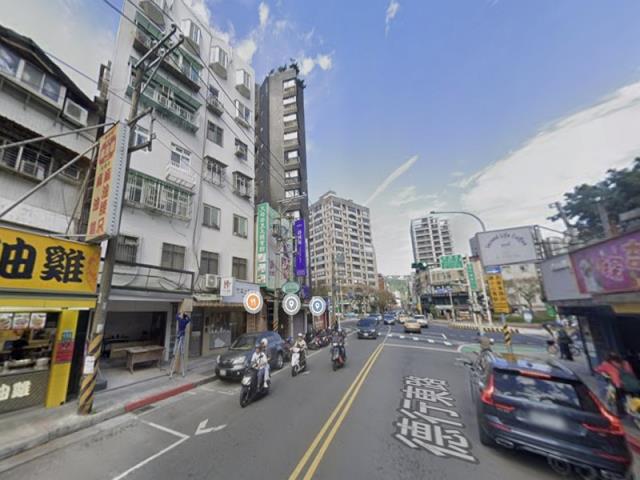 台北士林華廈法拍-3