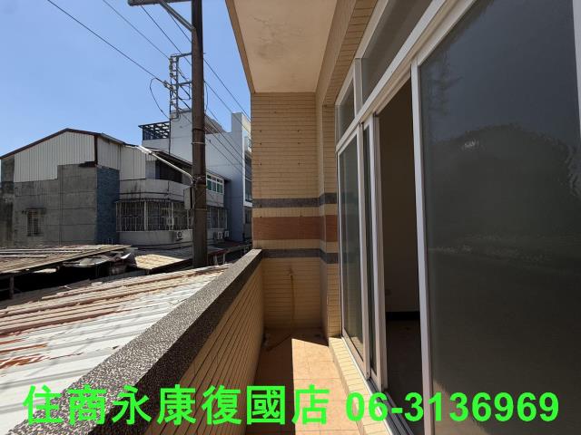 台南東區透天-13