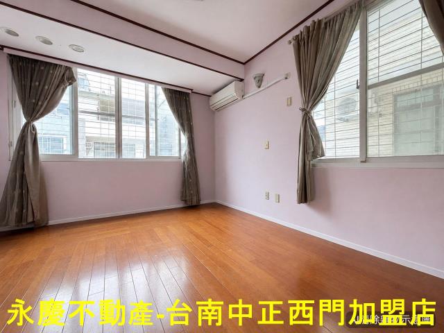 東區透天-6