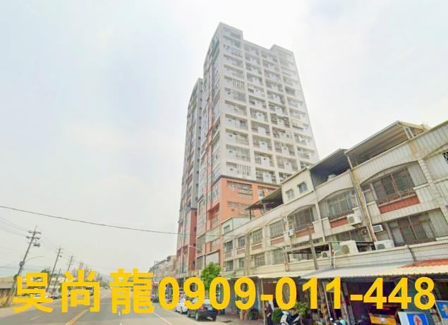 高雄岡山大樓法拍-1