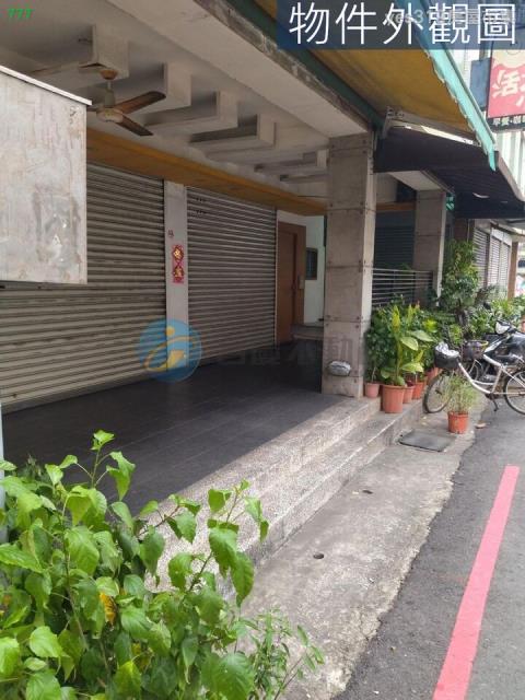 新興區透天-6