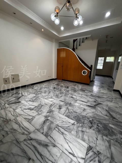 西區透天-1