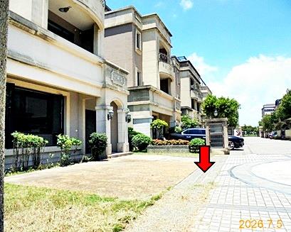 朴子市嘉朴路西段店墅