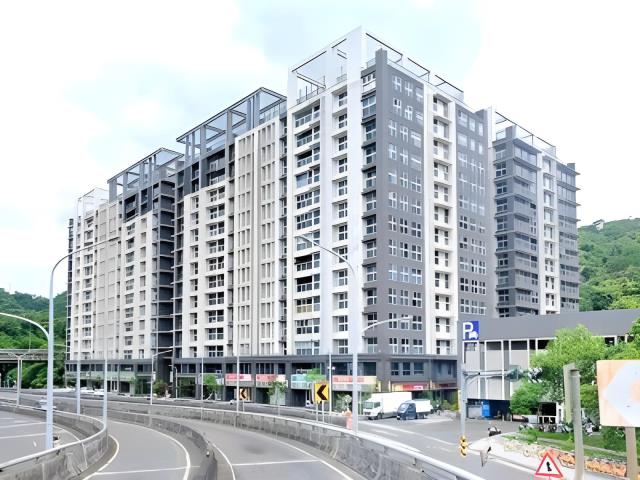 新北新店法拍大樓-1