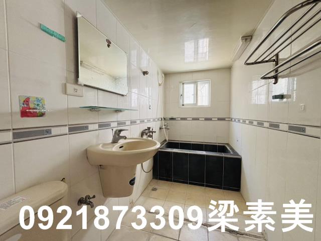 東區透天-4