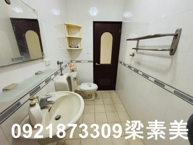東區透天-8