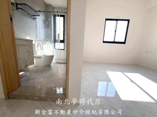 台南關廟透天-10