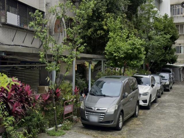 內湖公寓法拍-8