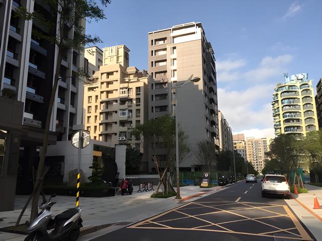 內湖拍賣大樓-3