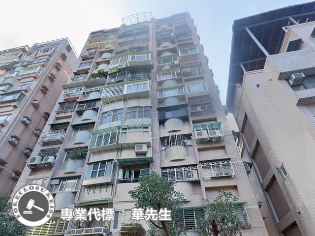 台北文山區法拍大樓-8
