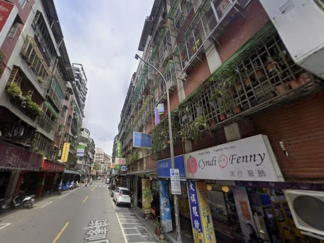 新北汐止法拍公寓-8