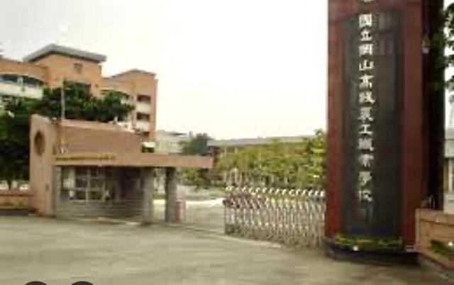 高雄岡山大樓法拍-10
