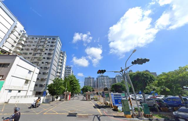 高雄法拍大樓-8