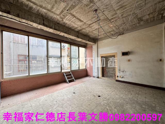 中西區透天-15