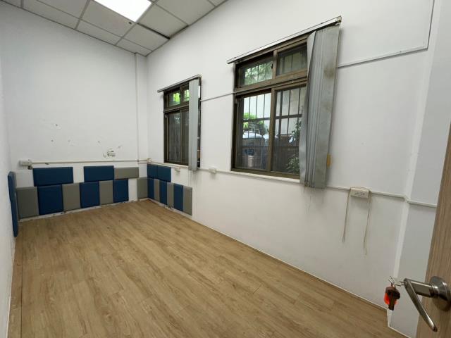 台中西屯透天-8