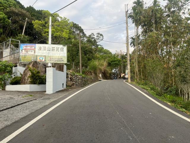 南投鹿谷山坡地-13