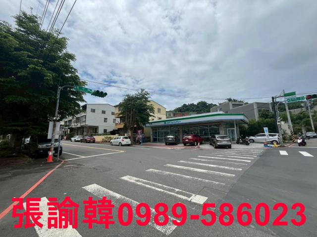南投草屯山坡地-1